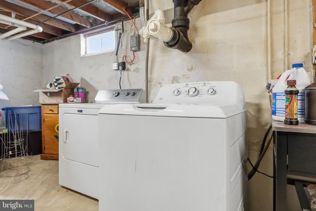 1484 CLAYOMA AVE, York, PA 17408