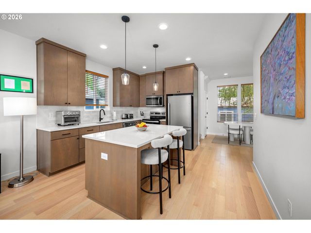 7816 Se 60TH Ave, Portland, OR 97206