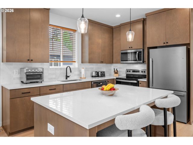 7816 Se 60TH Ave, Portland, OR 97206
