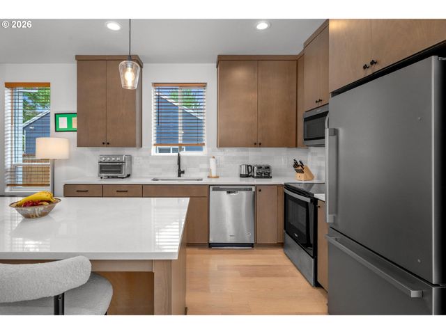 7816 Se 60TH Ave, Portland, OR 97206