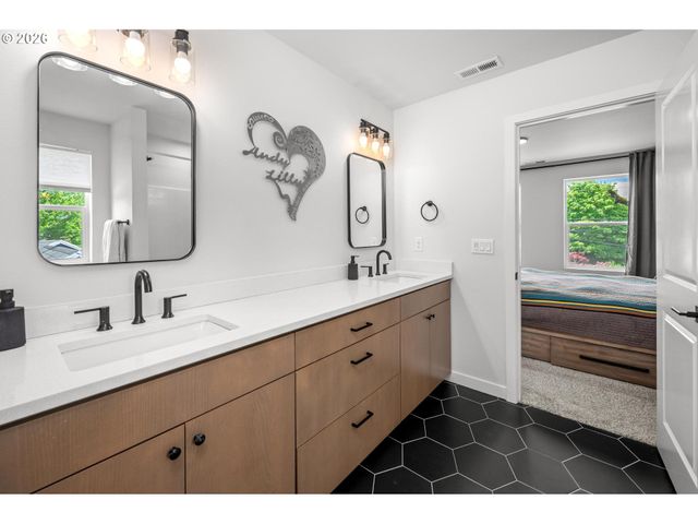 7816 Se 60TH Ave, Portland, OR 97206