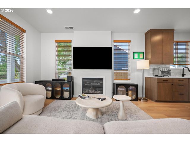 7816 Se 60TH Ave, Portland, OR 97206