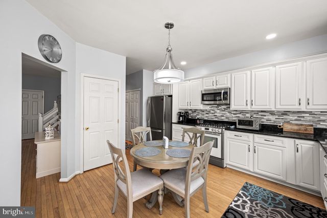 105 LONGWOOD CT, Malvern, PA 19355