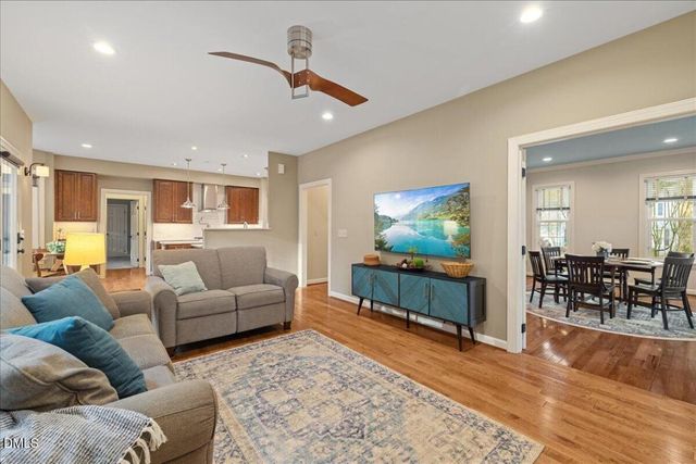 203 Perry Creek Drive, Chapel Hill, NC 27514