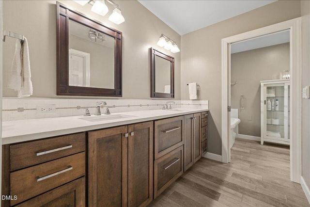 203 Perry Creek Drive, Chapel Hill, NC 27514