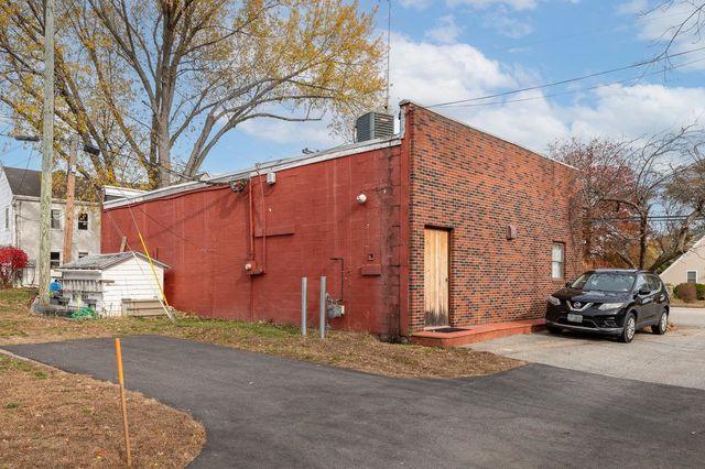 1290 Woodbury Avenue, Portsmouth, NH 03801