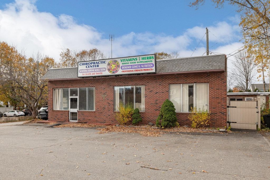 1290 Woodbury Avenue, Portsmouth, NH 03801