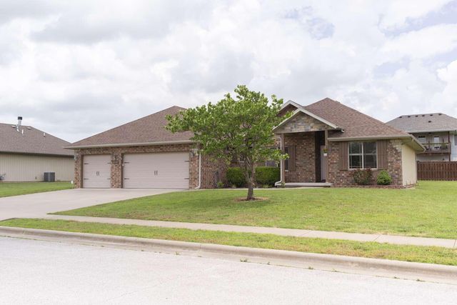 4537 Somerset Drive, Battlefield, MO 65619