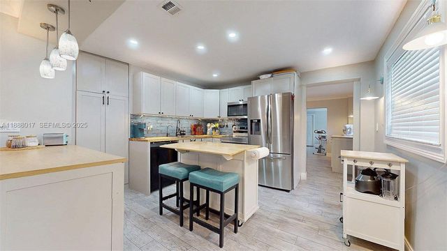 18475 SW 204th Street, Miami, FL 33187