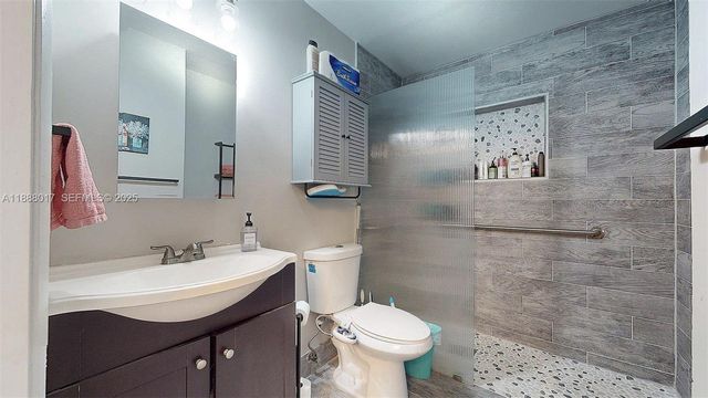 18475 SW 204th Street, Miami, FL 33187