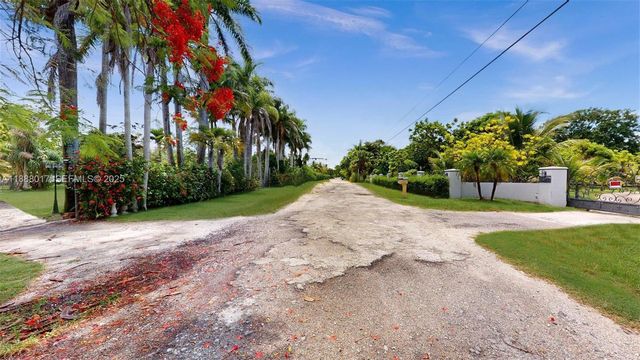 18475 SW 204th Street, Miami, FL 33187