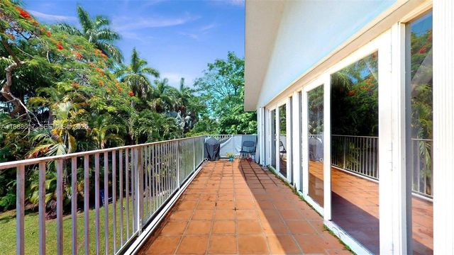 18475 SW 204th Street, Miami, FL 33187