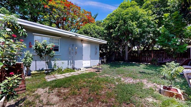 18475 SW 204th Street, Miami, FL 33187