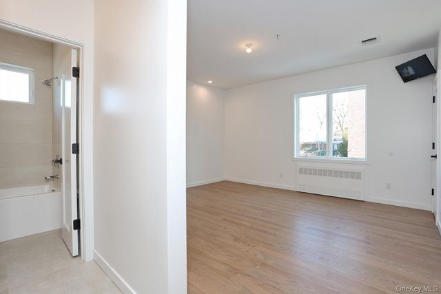 4 Howard Drive 213, Spring Valley, NY 10977