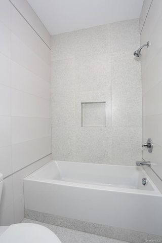 4 Howard Drive 213, Spring Valley, NY 10977