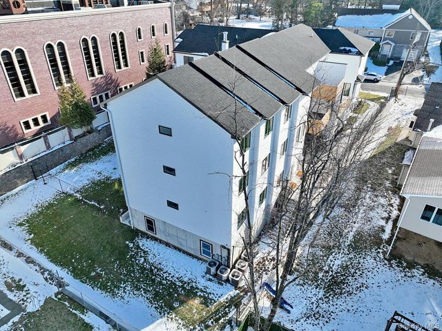 4 Howard Drive 213, Spring Valley, NY 10977