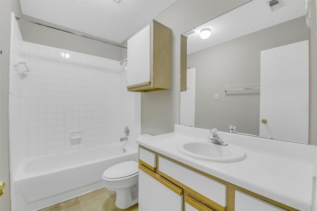 10007 Emerald Creek Drive C, Houston, TX 77070