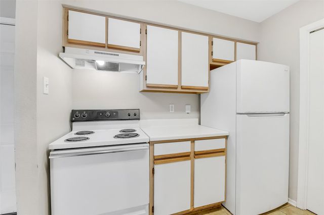 10007 Emerald Creek Drive C, Houston, TX 77070