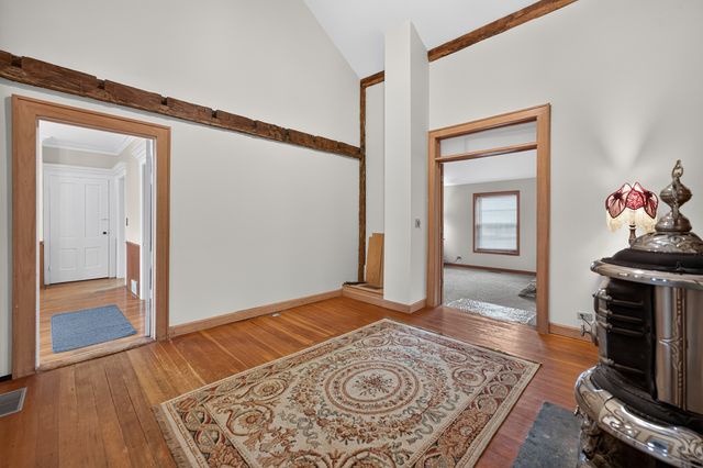 30W722 Smith Road, Wayne, IL 60184