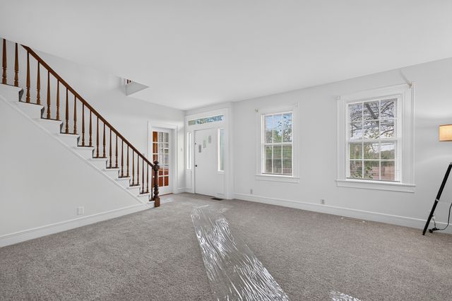 30W722 Smith Road, Wayne, IL 60184