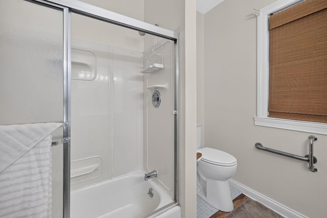 30W722 Smith Road, Wayne, IL 60184