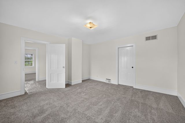30W722 Smith Road, Wayne, IL 60184