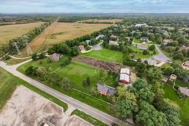 30W722 Smith Road, Wayne, IL 60184