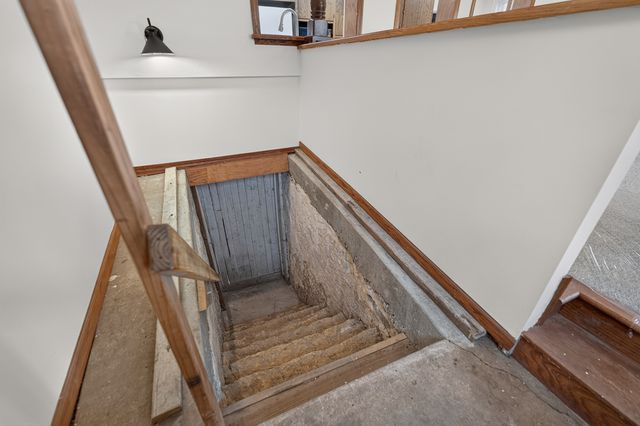30W722 Smith Road, Wayne, IL 60184