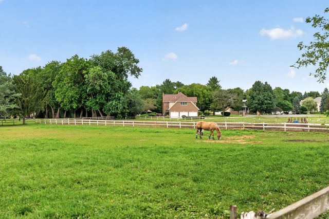 30W722 Smith Road, Wayne, IL 60184