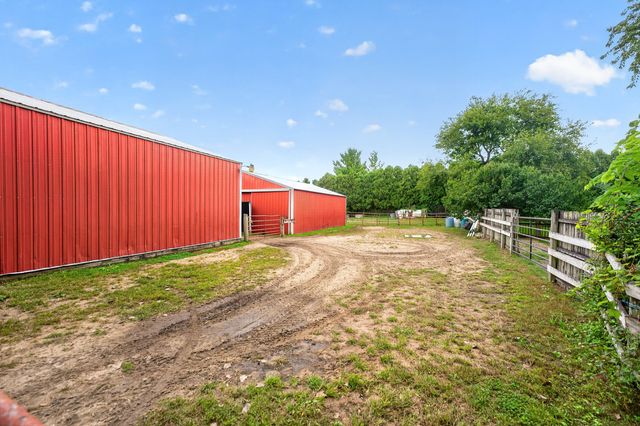 30W722 Smith Road, Wayne, IL 60184