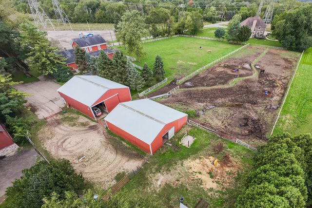 30W722 Smith Road, Wayne, IL 60184