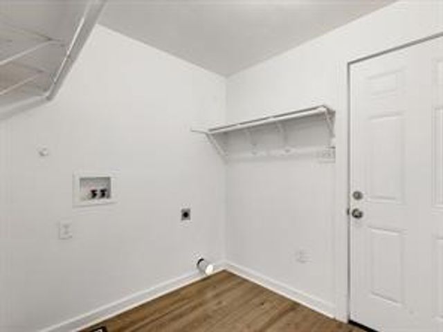 519 Sunnyside Avenue, Cockrell Hill, TX 75211