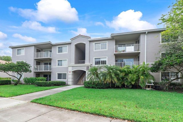 5011 Wiles Road 303, Coconut Creek, FL 33073