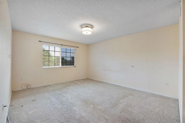 5011 Wiles Road 303, Coconut Creek, FL 33073