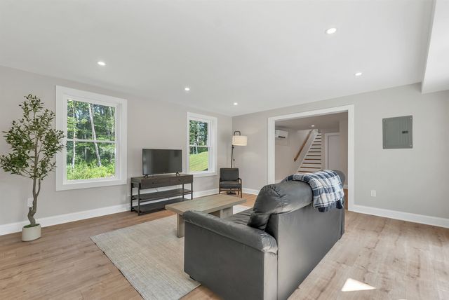 3114 Parade Road, Laconia, NH 03246