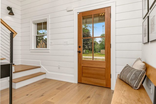 283 Middle Road, Dover, NH 03820