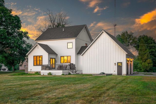 283 Middle Road, Dover, NH 03820