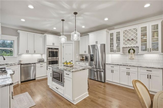 6290 Granbury Walk NW, Acworth, GA 30101