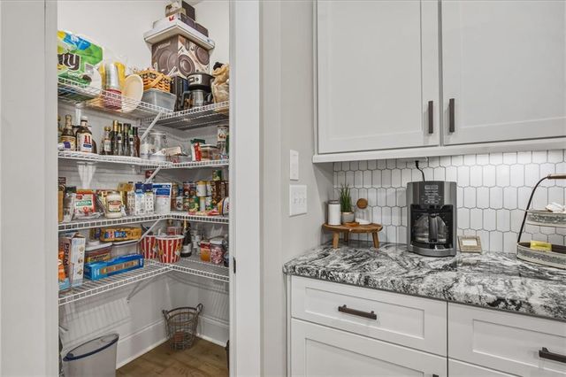 6290 Granbury Walk NW, Acworth, GA 30101