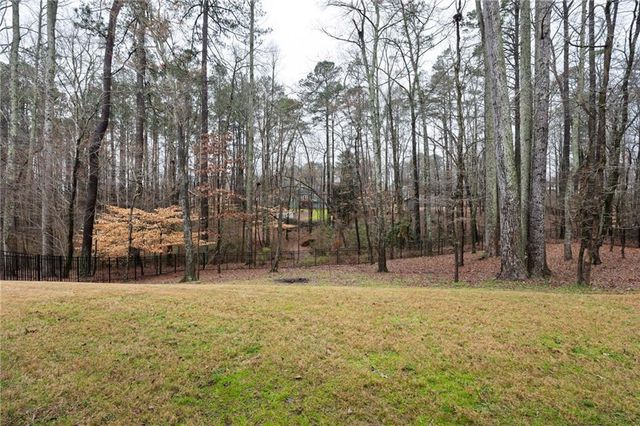 6290 Granbury Walk NW, Acworth, GA 30101
