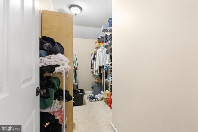 8 WETHERSFIELD DR, Medford, NJ 08055