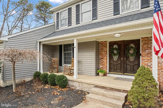 8 WETHERSFIELD DR, Medford, NJ 08055