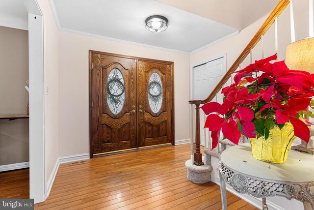 8 WETHERSFIELD DR, Medford, NJ 08055