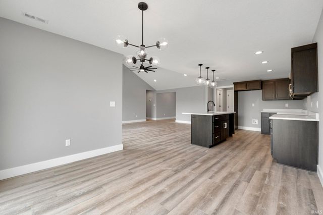 1308 Marsh Deer Run, Huntertown, IN 46748