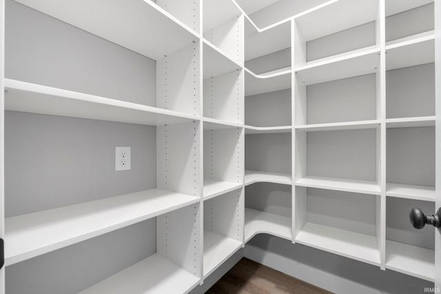 1308 Marsh Deer Run, Huntertown, IN 46748