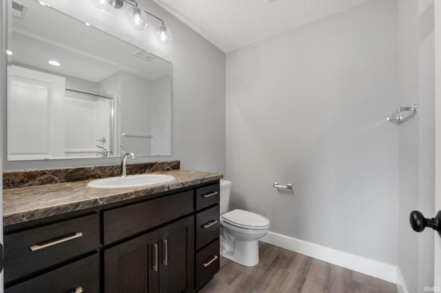 1308 Marsh Deer Run, Huntertown, IN 46748