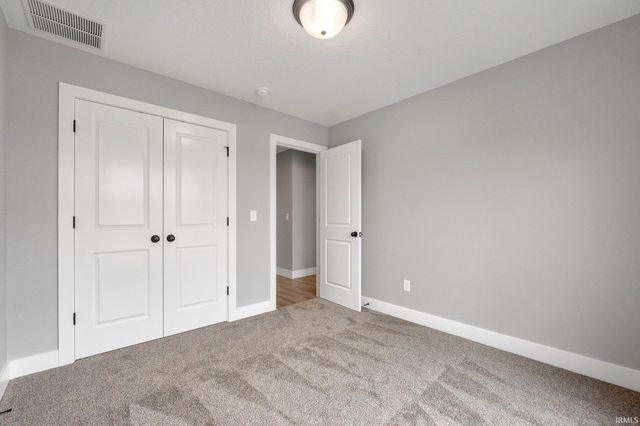 1308 Marsh Deer Run, Huntertown, IN 46748