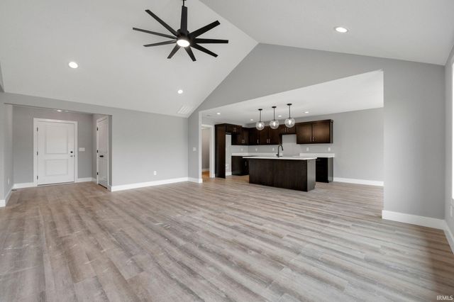 1308 Marsh Deer Run, Huntertown, IN 46748