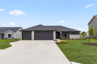1308 Marsh Deer Run, Huntertown, IN 46748