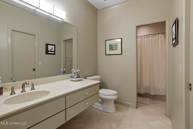 58 Saint Andrews Drive, Jackson, MS 39211